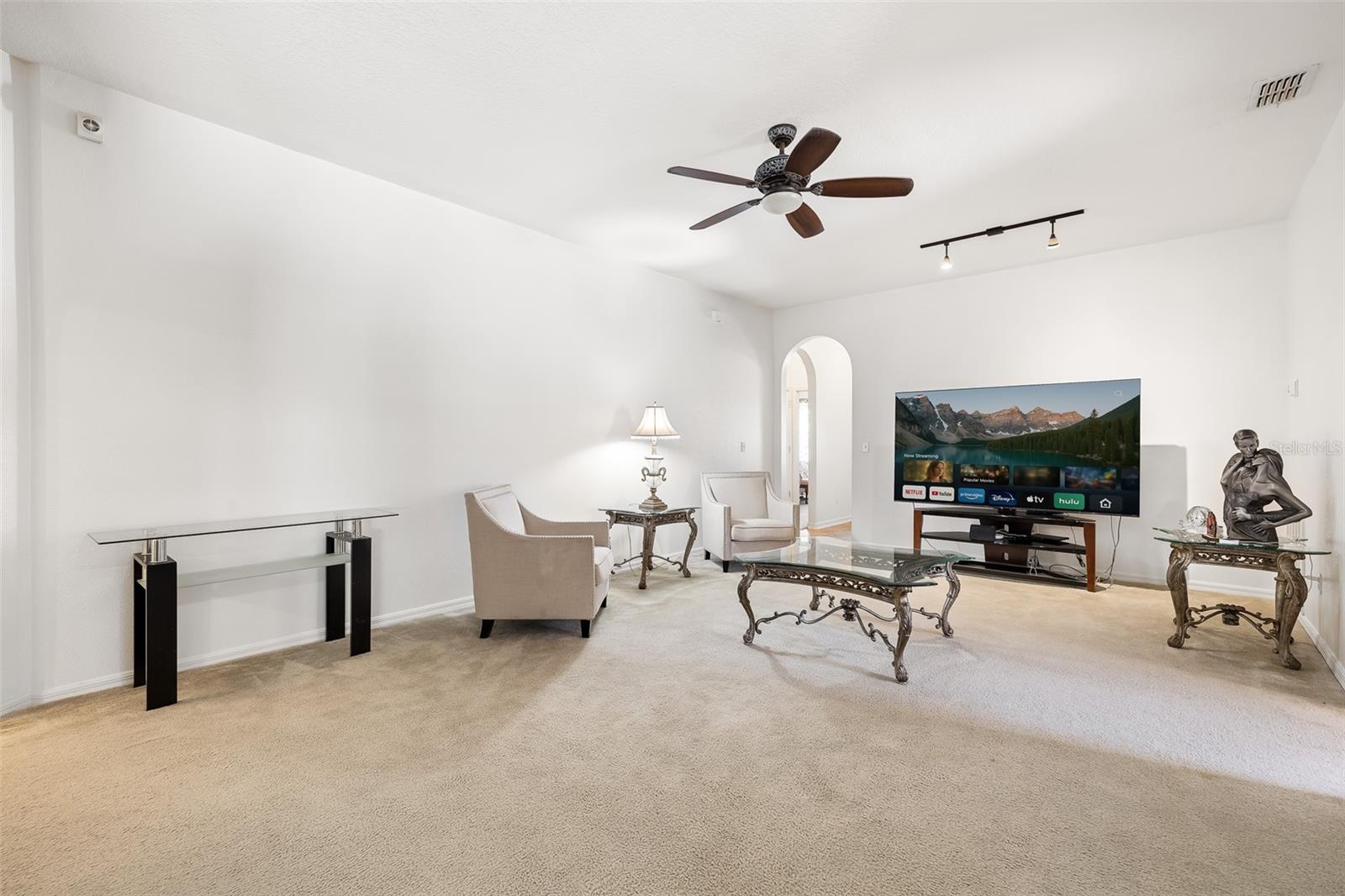 3216 Lynrock, Dundee, FL 33838