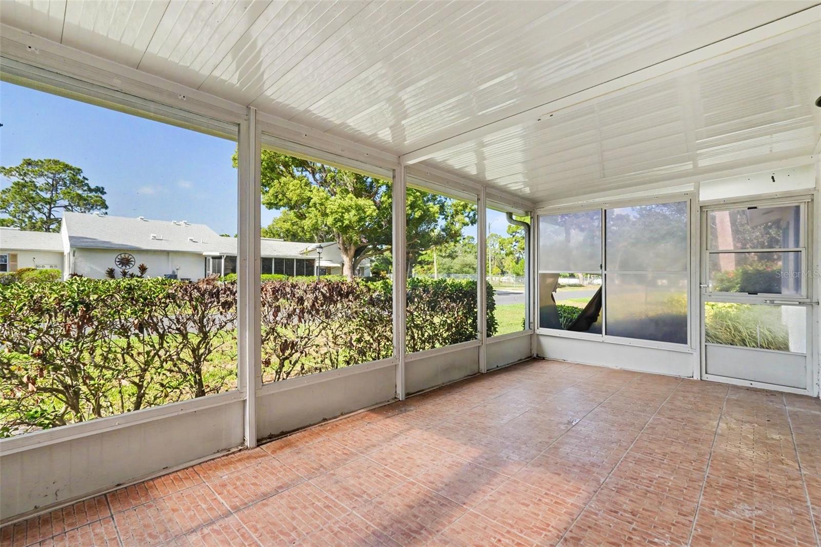 3267 39th Unit B, St Petersburg, FL 33711
