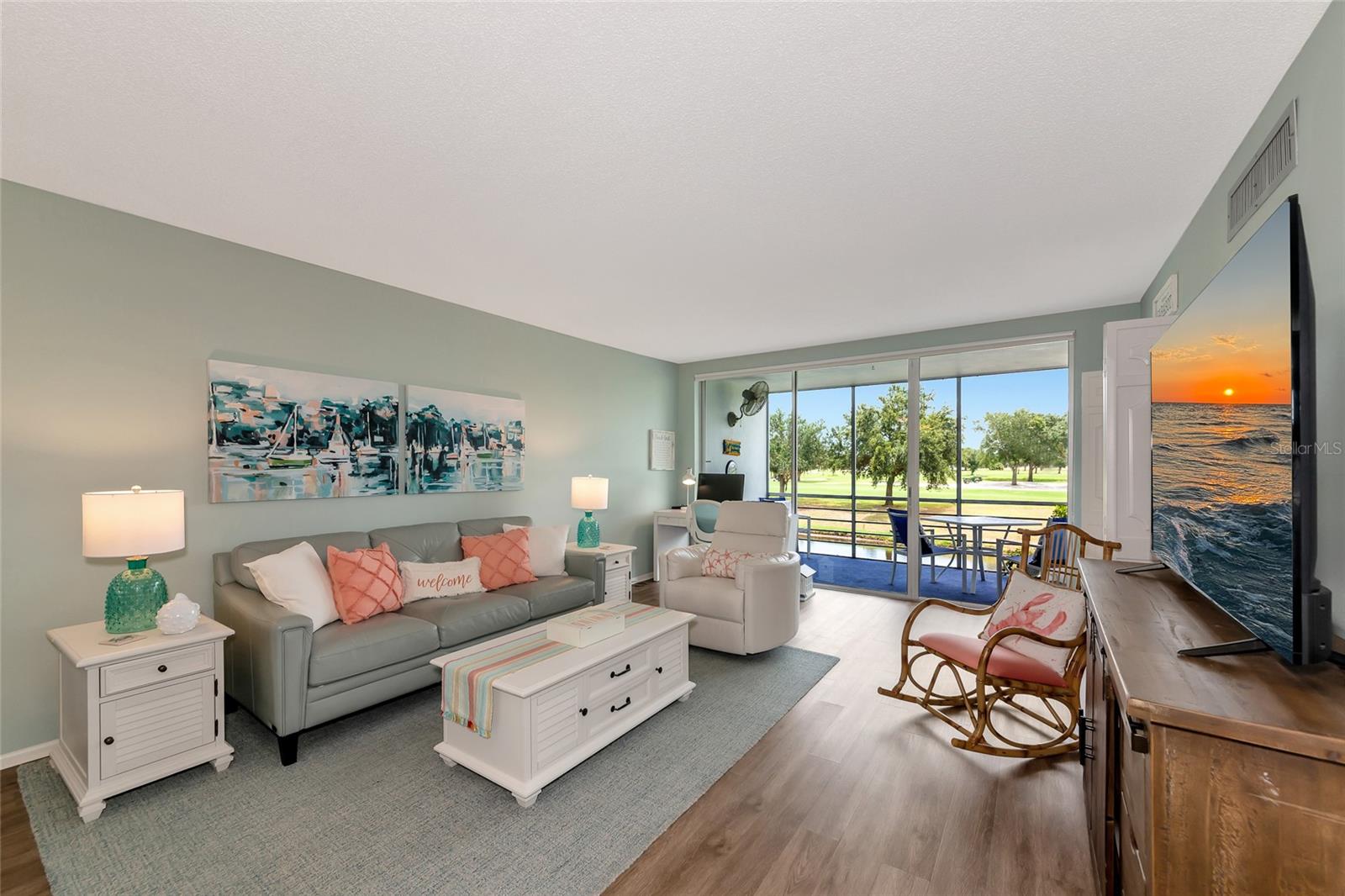 7461 Country Club Unit 203, Sarasota, FL 34243