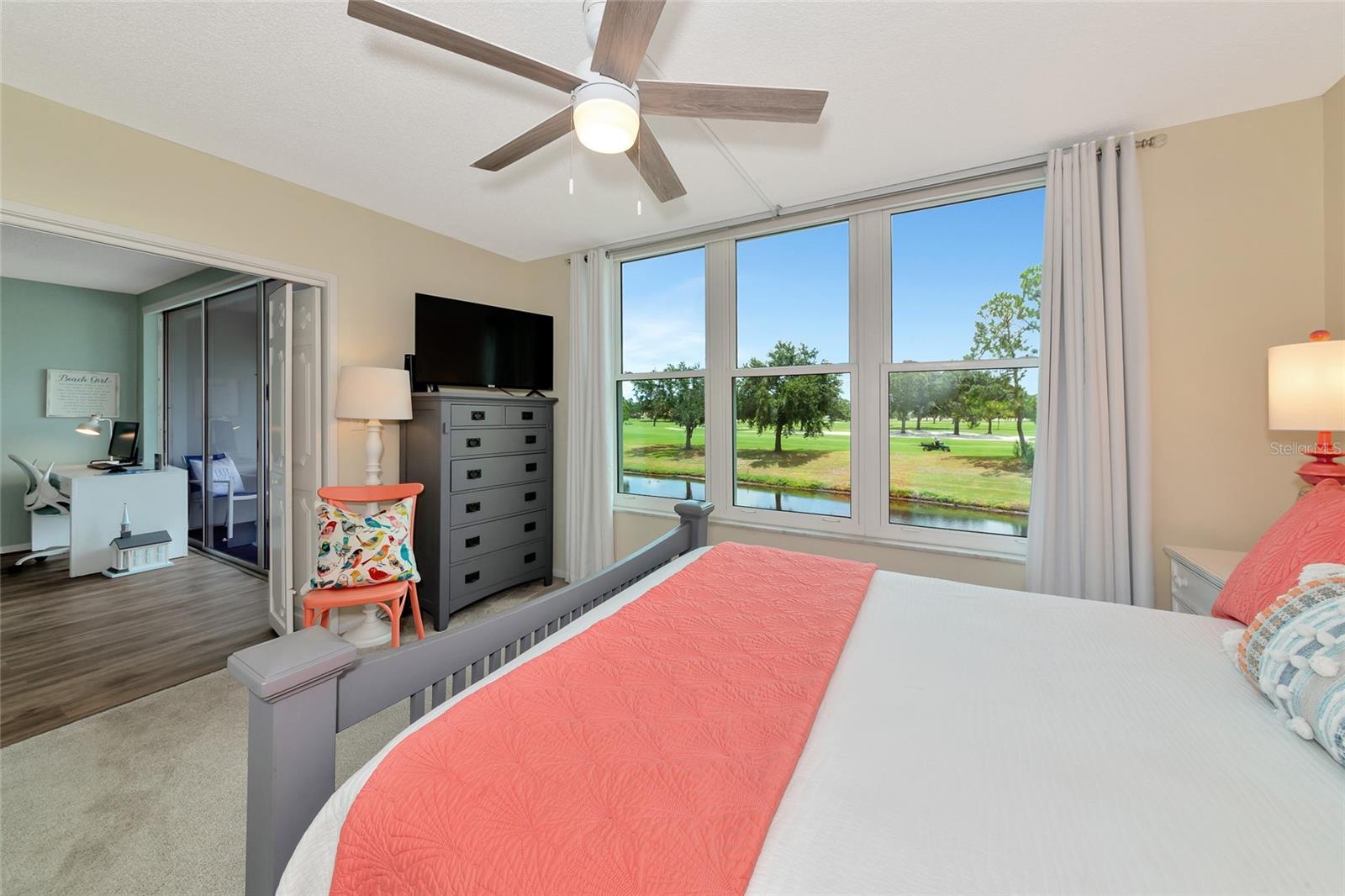 7461 Country Club Unit 203, Sarasota, FL 34243