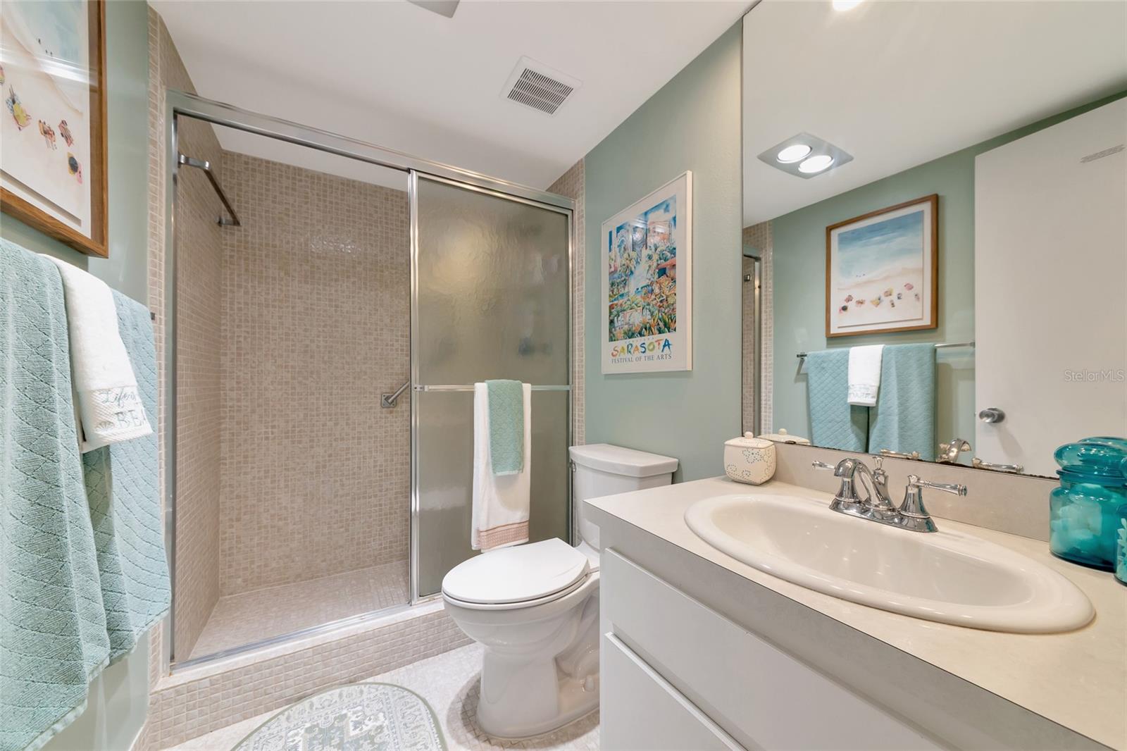 7461 Country Club Unit 203, Sarasota, FL 34243