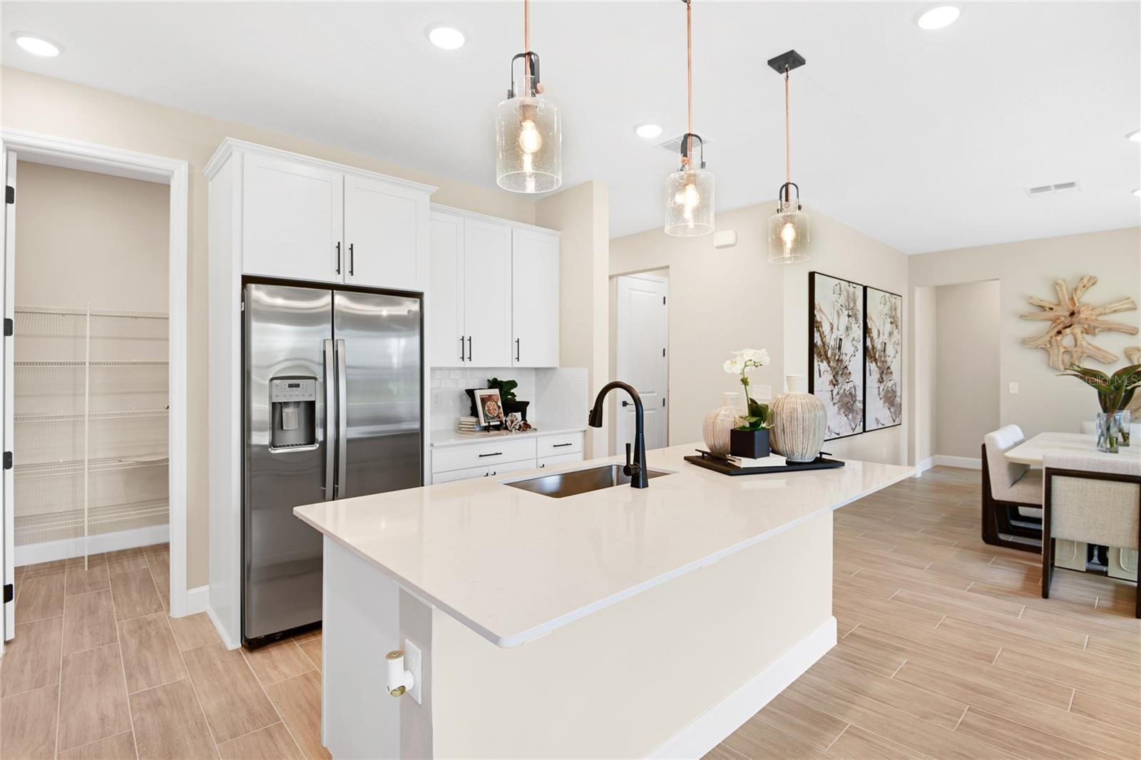 190 Blue Star, Tavares, FL 32778