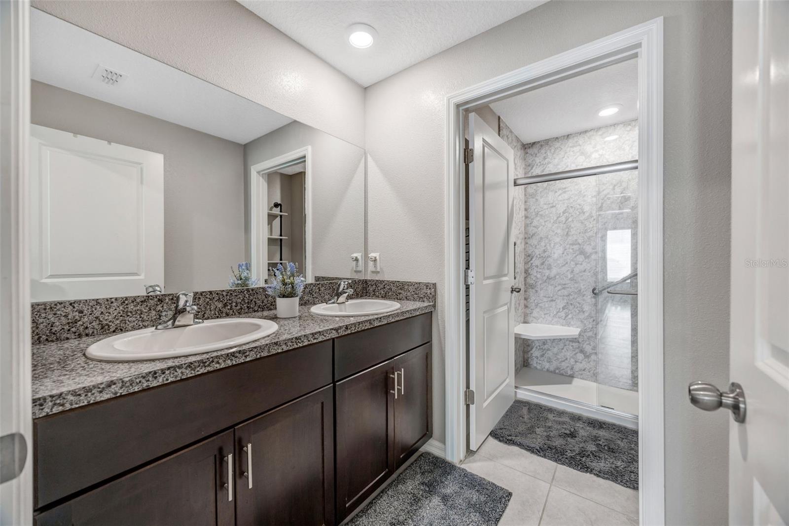 138 Rain Berry, Ruskin, FL 33570