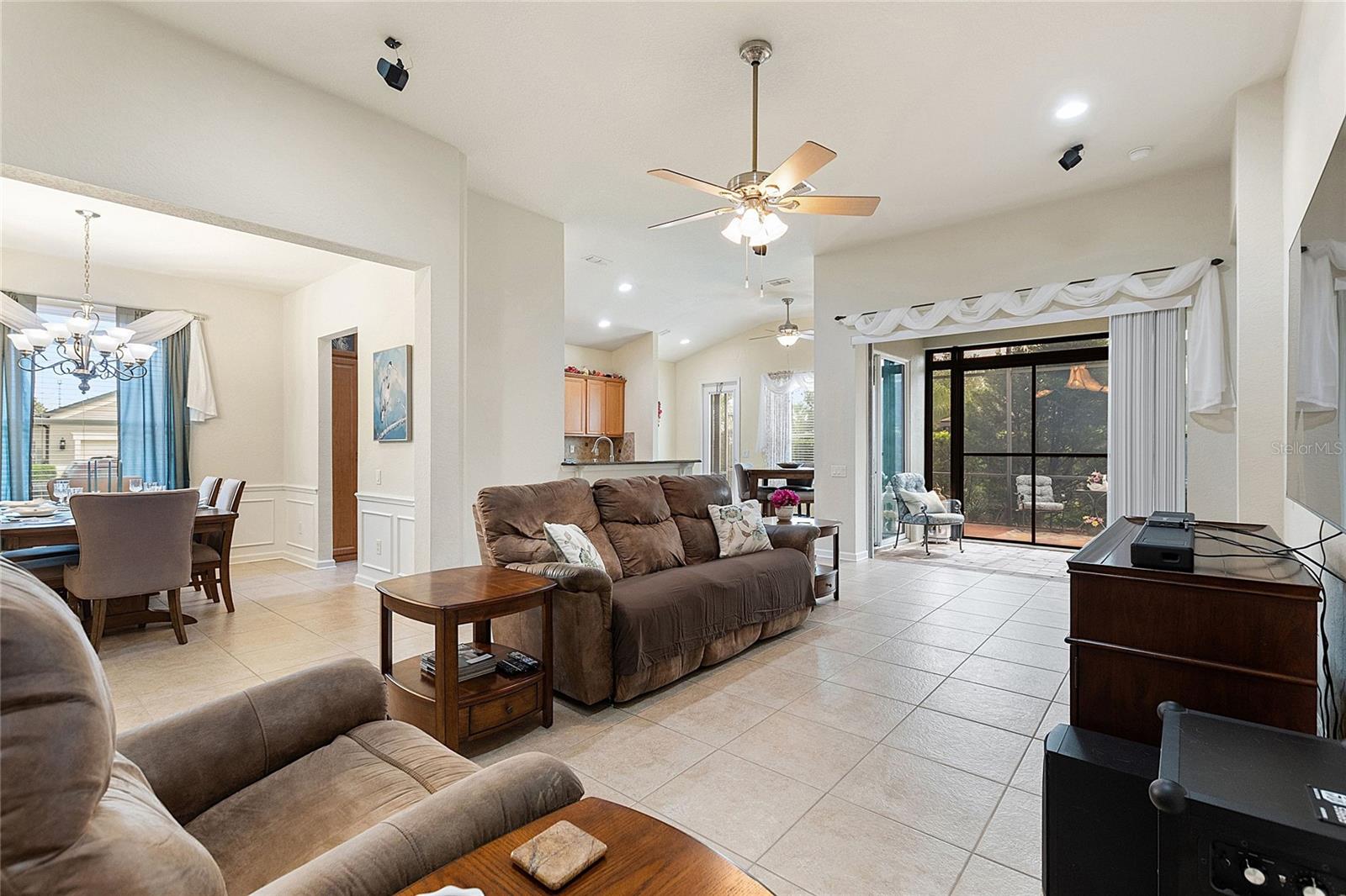 423 Armada, Davenport, FL 33837