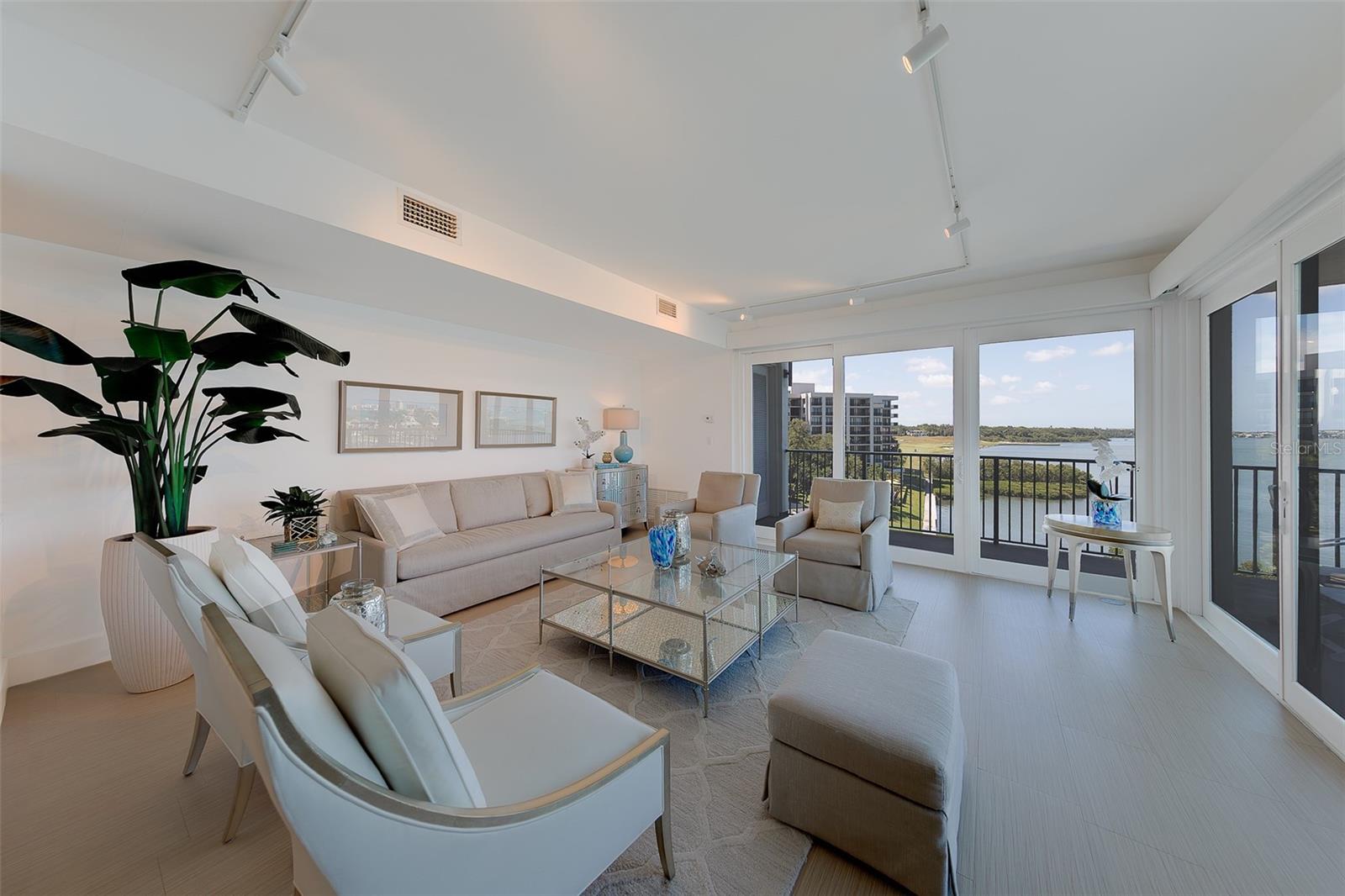 8 Belleview Unit 507, Belleair, FL 33756
