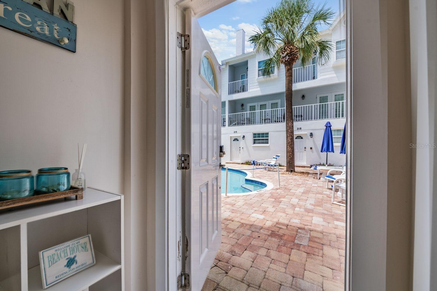 17960 Gulf Unit 121, Redington Shores, FL 33708