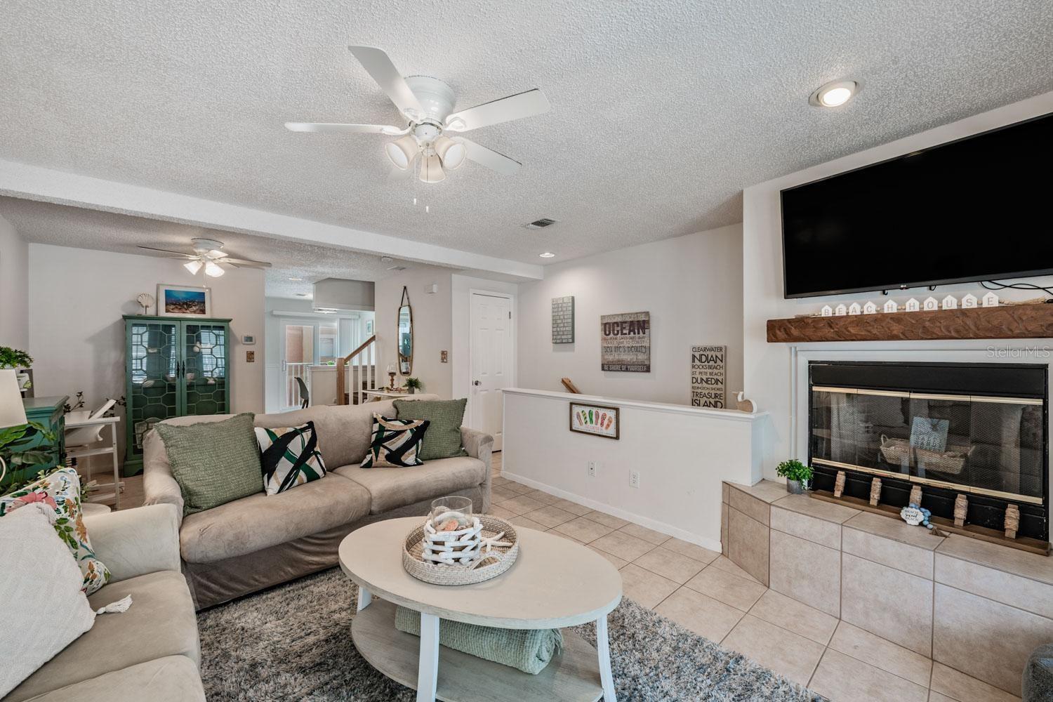 17960 Gulf Unit 121, Redington Shores, FL 33708