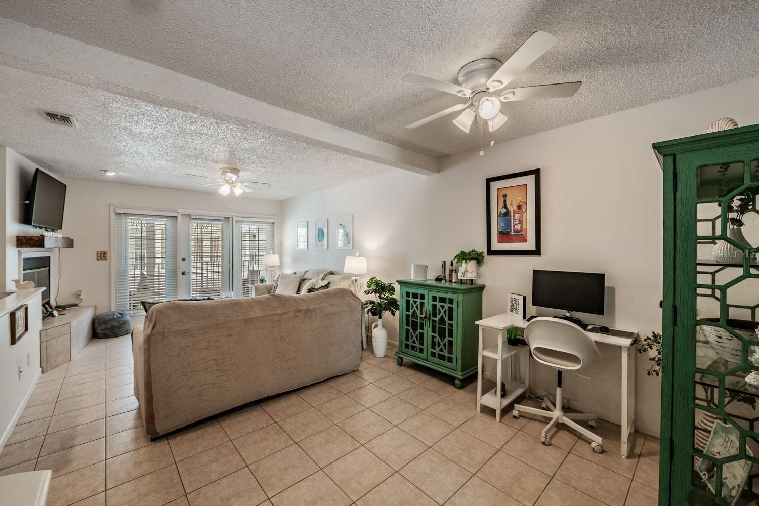 17960 Gulf Unit 121, Redington Shores, FL 33708