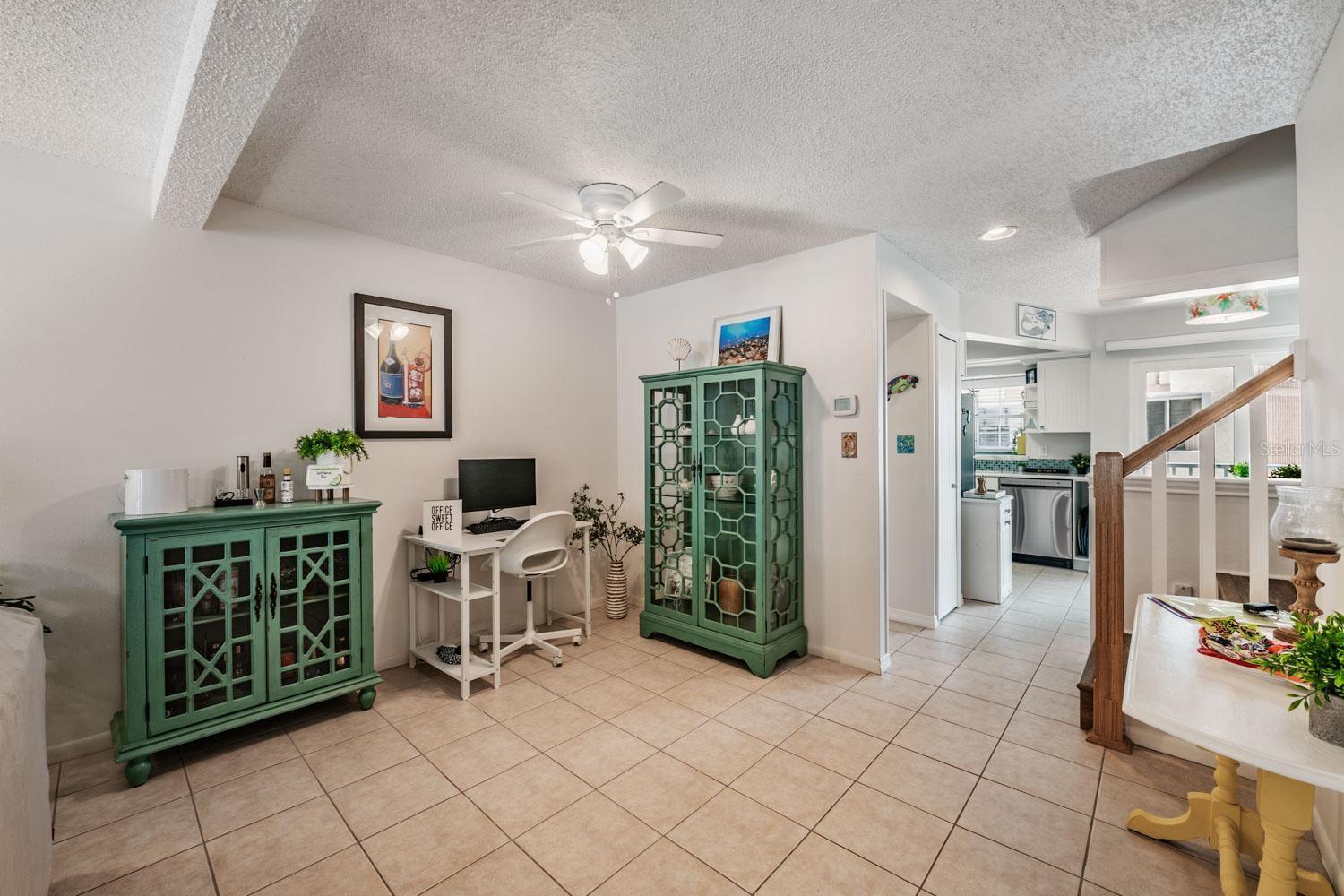 17960 Gulf Unit 121, Redington Shores, FL 33708