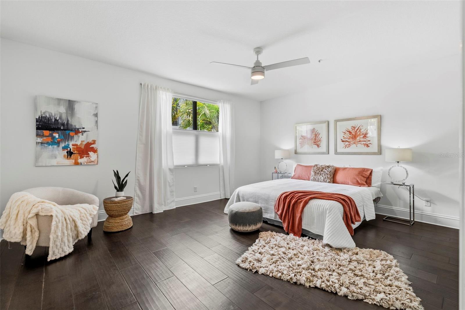 300 Delmar, St Petersburg, FL 33701