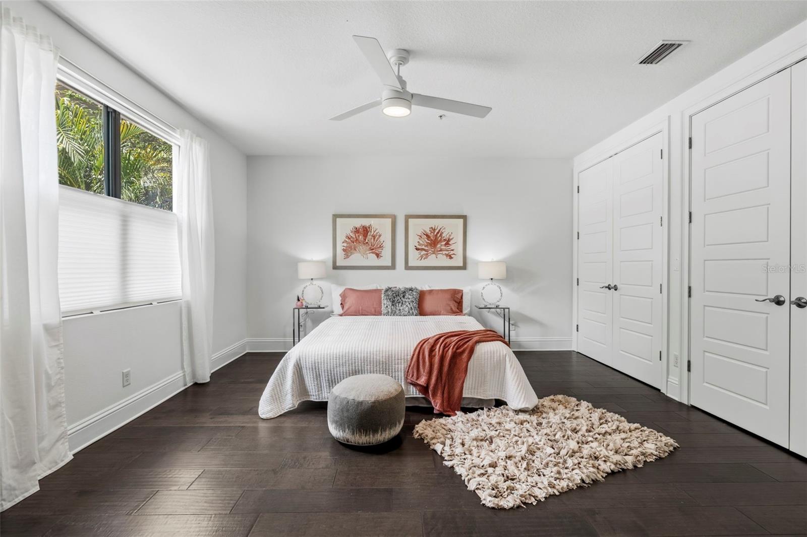 300 Delmar, St Petersburg, FL 33701