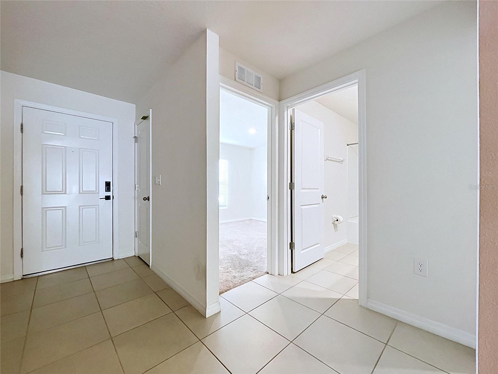 7804 Davie Ray, Zephyrhills, FL 33540