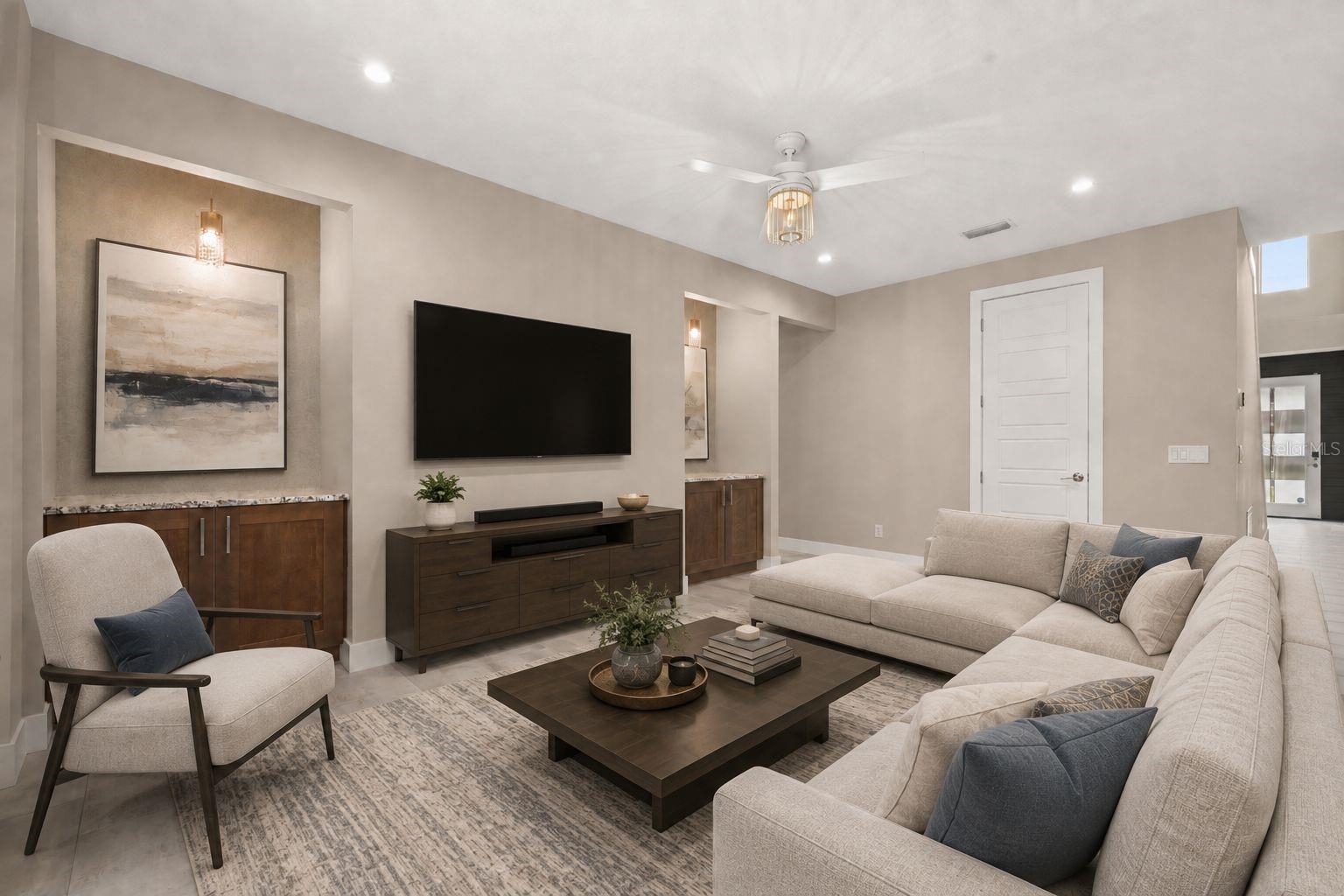 3526 Crystal Lake, Orlando, FL 32806