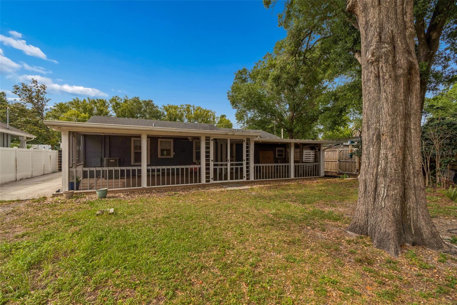 1304 Knollwood, Tampa, FL 33604