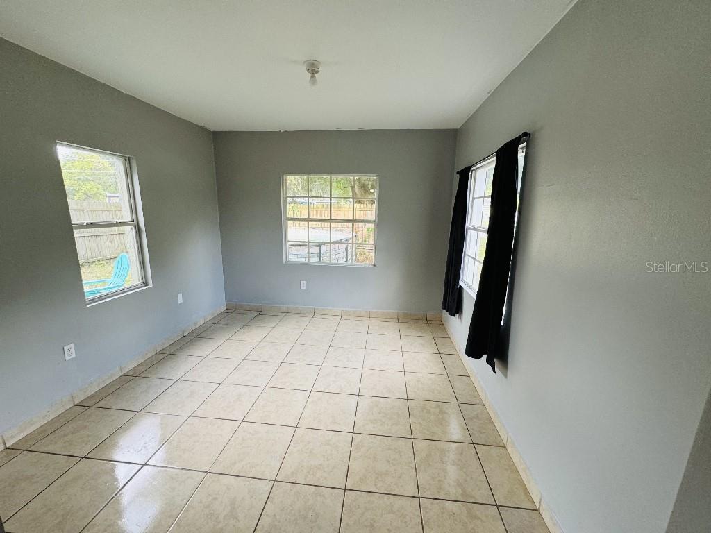 419 Avenue M, Winter Haven, FL 33881