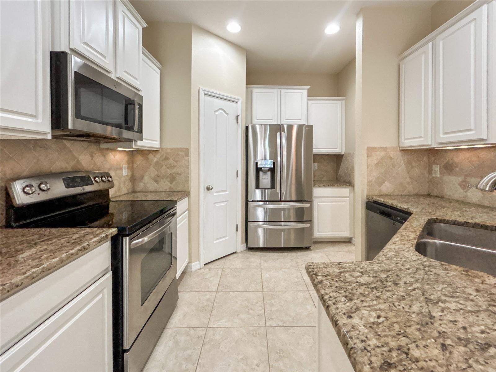 16615 Kingletside, Lithia, FL 33547