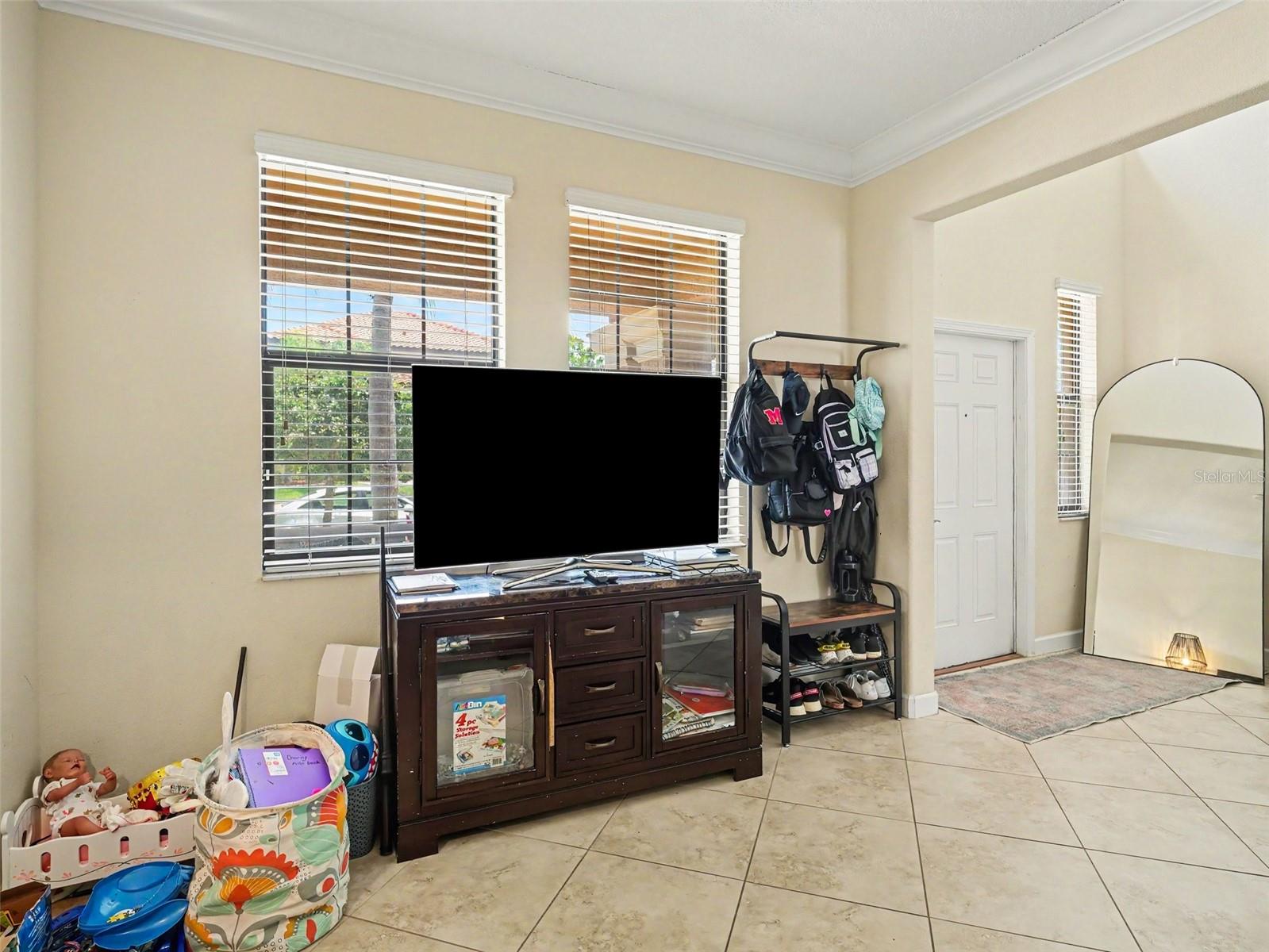 12027 Cardinal Flower Dr, Riverview, FL 33579
