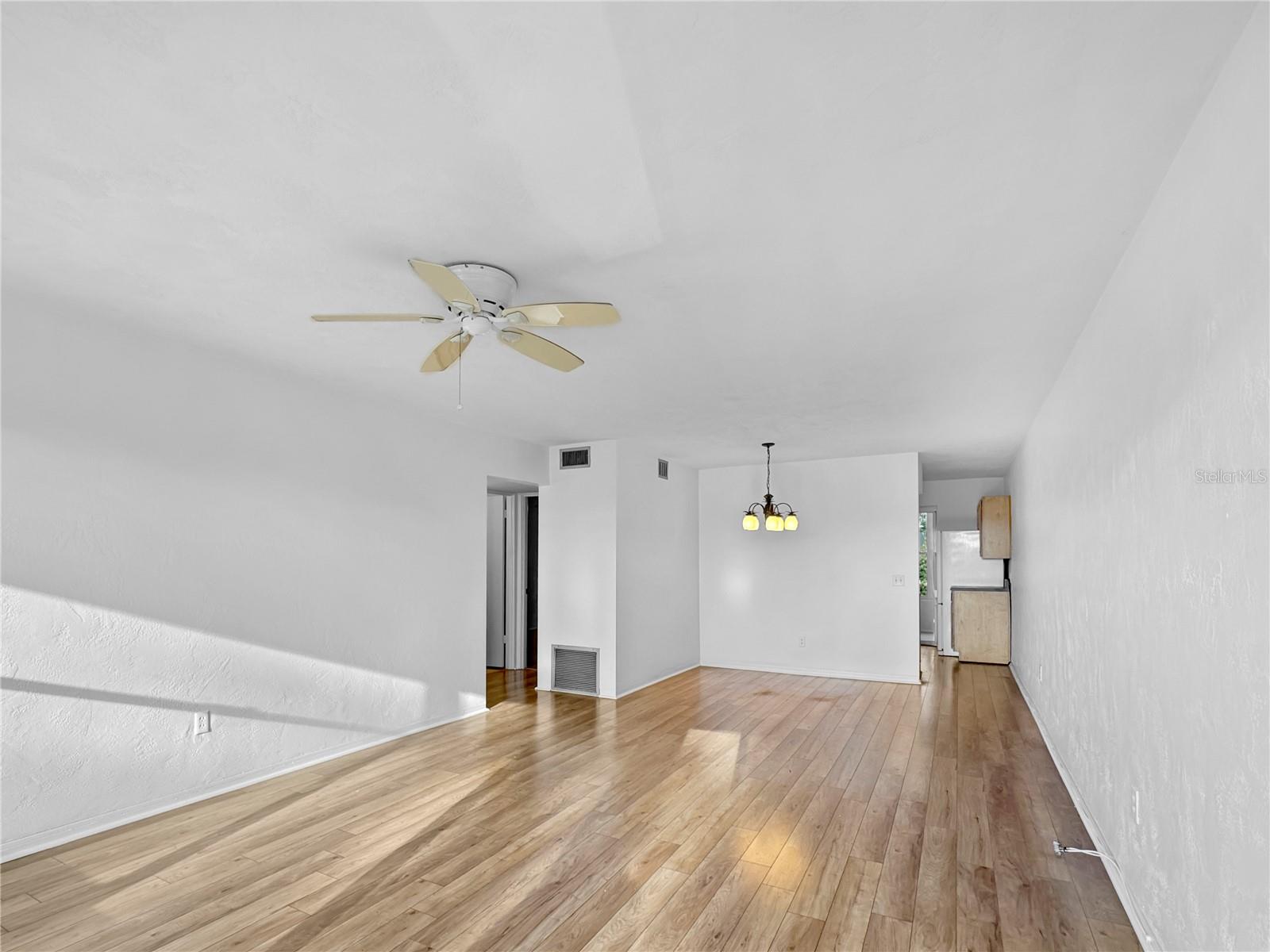 4300 58th Unit 1915, Kenneth City, FL 33709