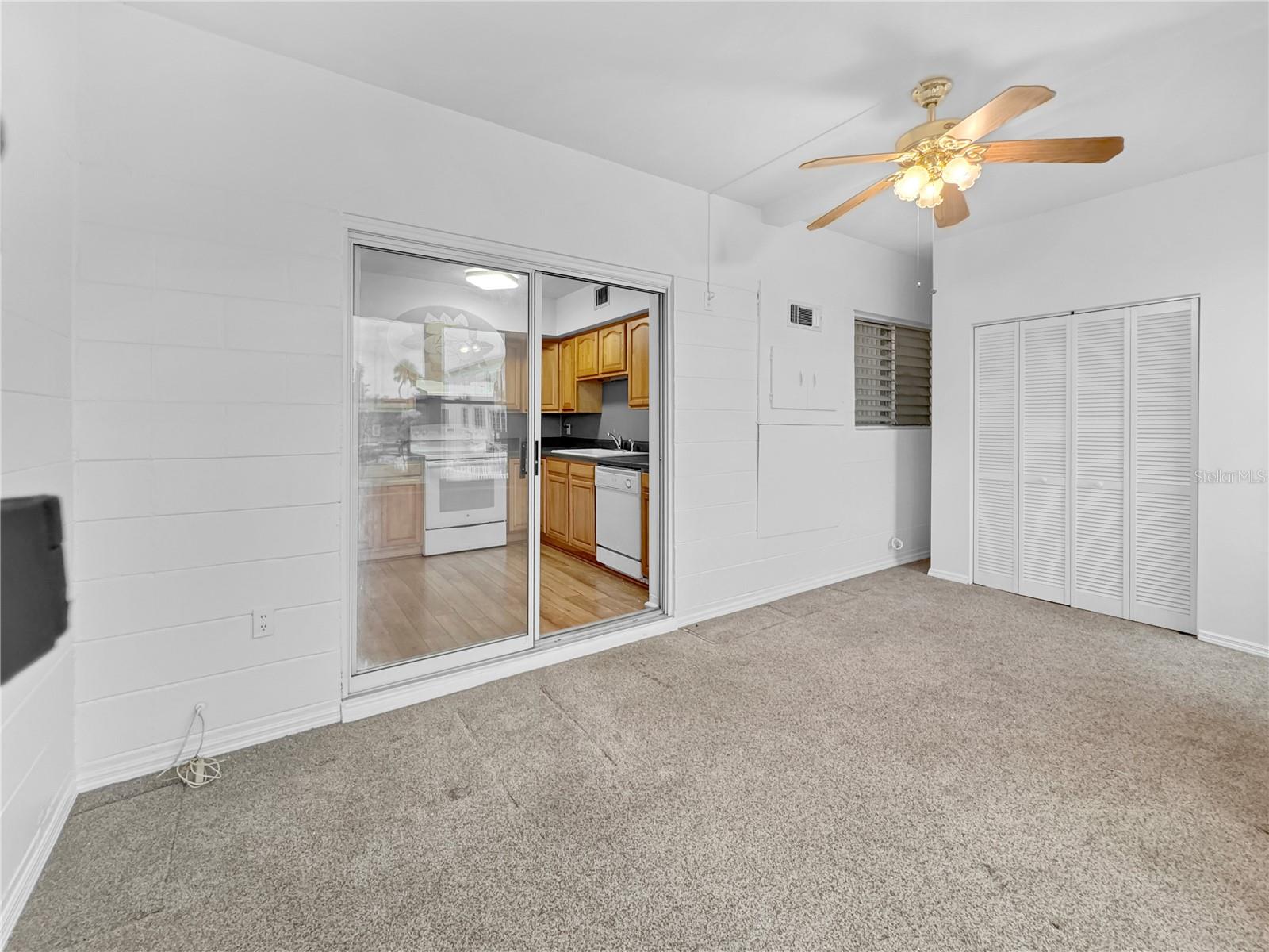 4300 58th Unit 1915, Kenneth City, FL 33709