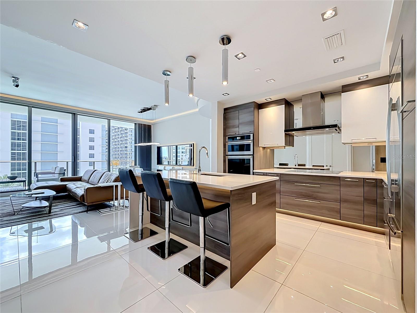 100 1st Unit 1106, St Petersburg, FL 33701