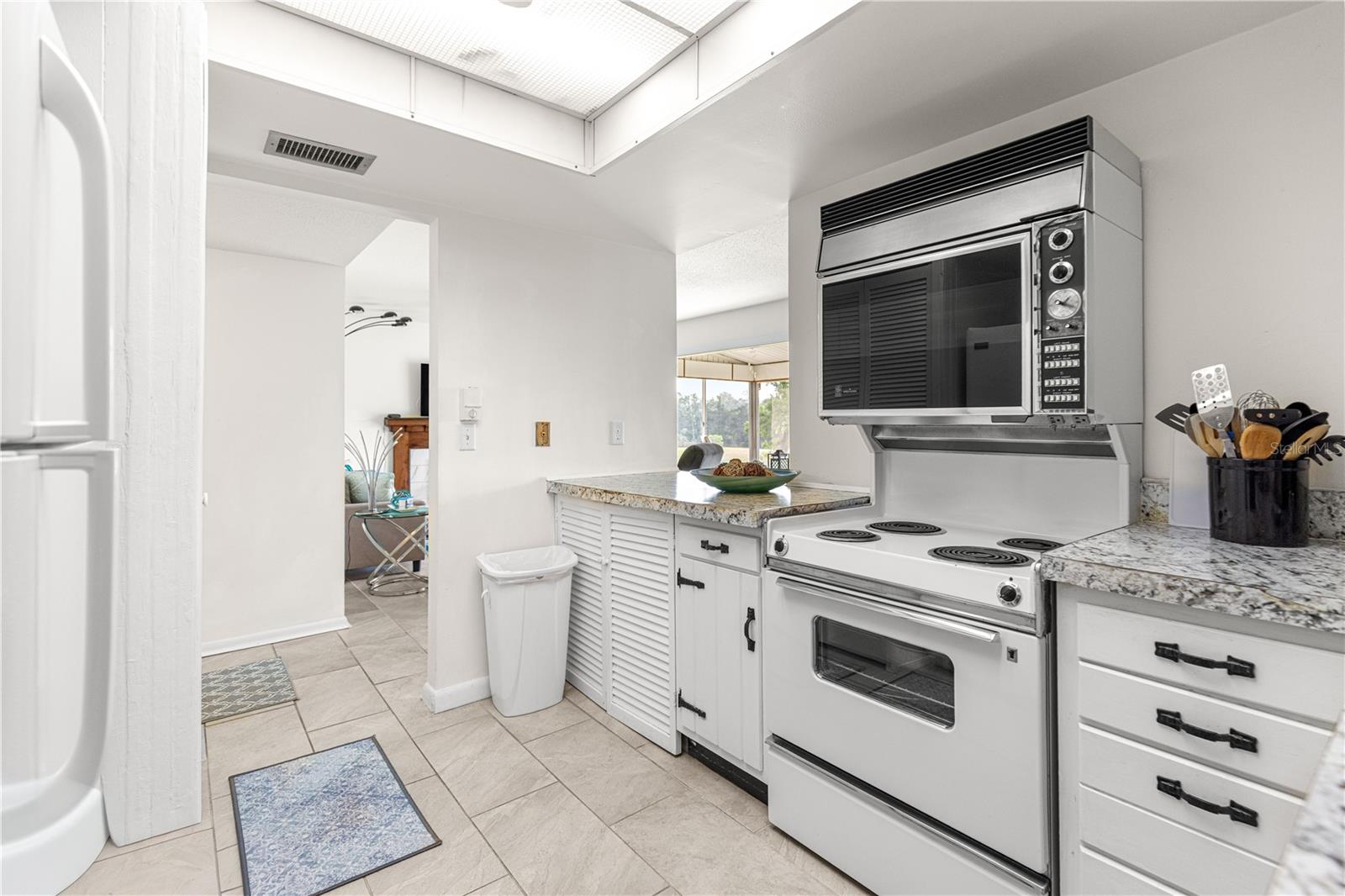 628 Midway Unit B, Ocala, FL 34472