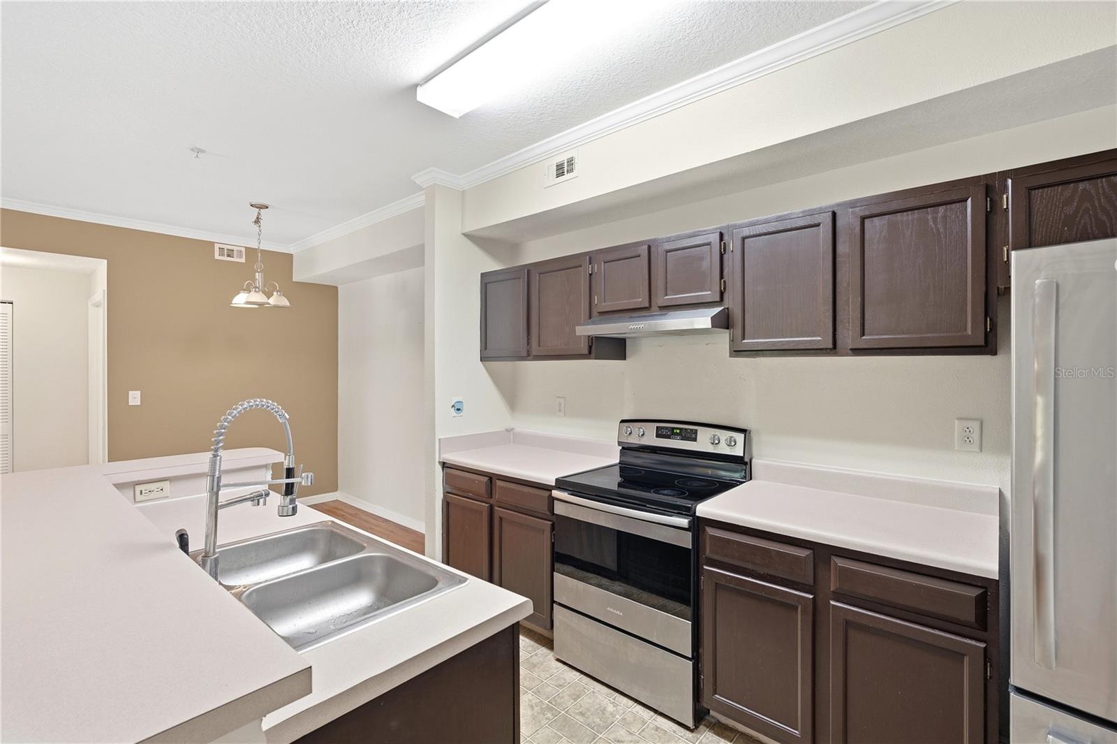 5618 Pinnacle Heights Unit 206, Tampa, FL 33624
