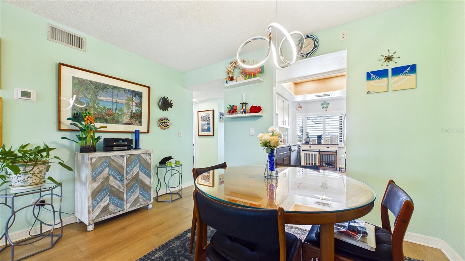 5775 Park Unit 410, St Petersburg, FL 33709