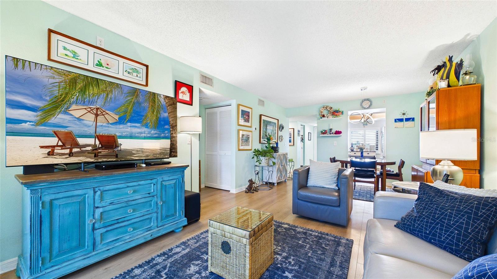 5775 Park Unit 410, St Petersburg, FL 33709