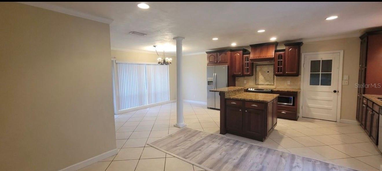 3805 50th, Gainesville, FL 32606