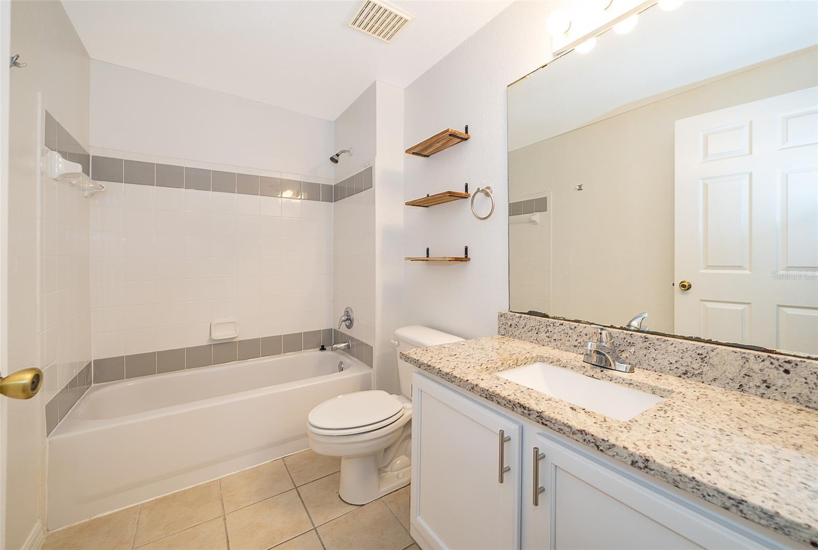 6663 Queens Borough Unit 101, Orlando, FL 32835