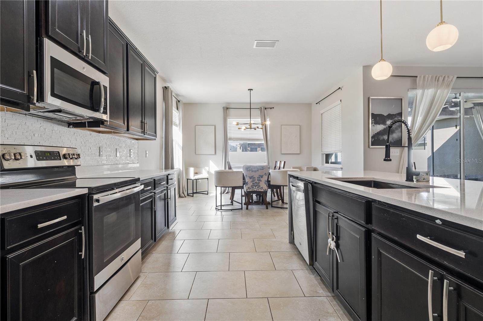 5453 Suncatcher, Wesley Chapel, FL 33545