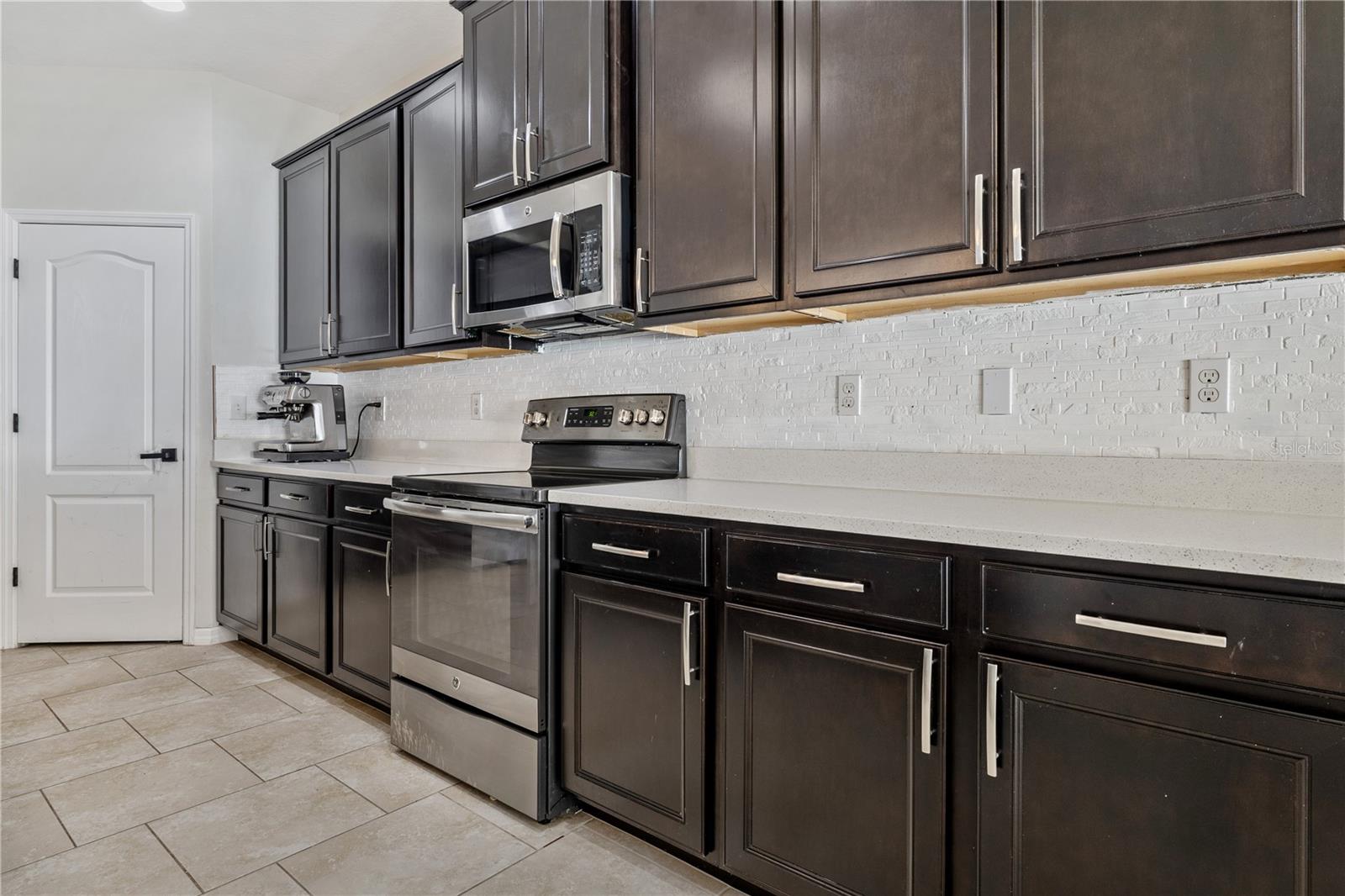 5453 Suncatcher, Wesley Chapel, FL 33545