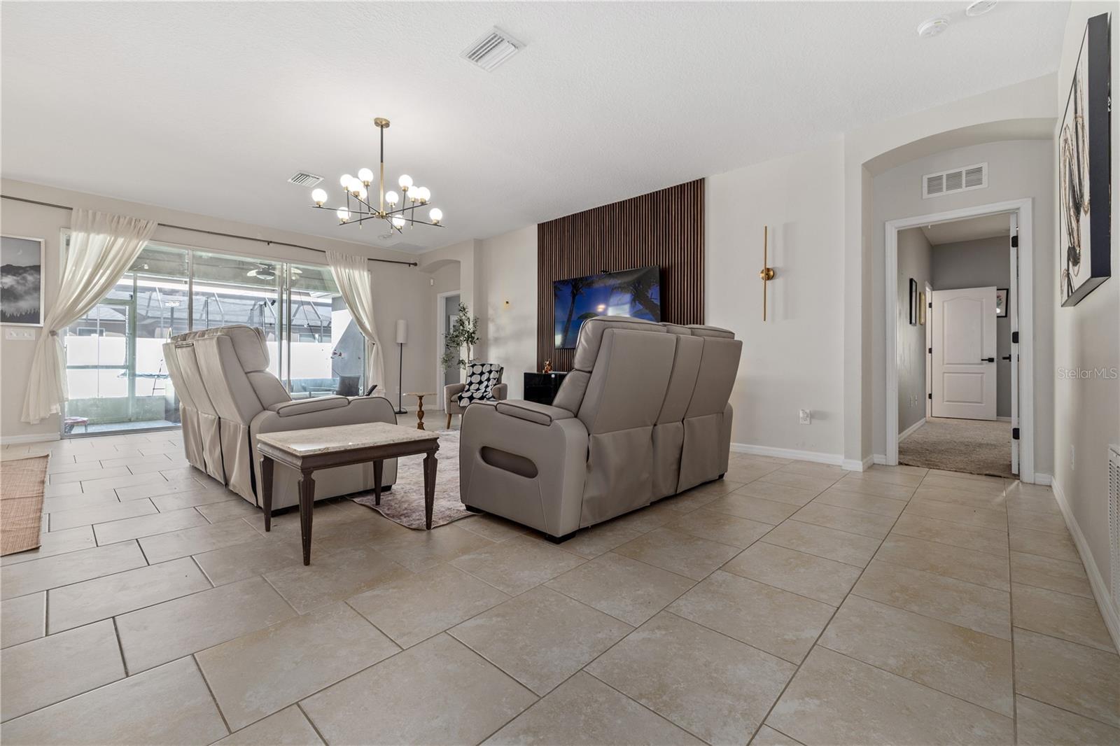 5453 Suncatcher, Wesley Chapel, FL 33545