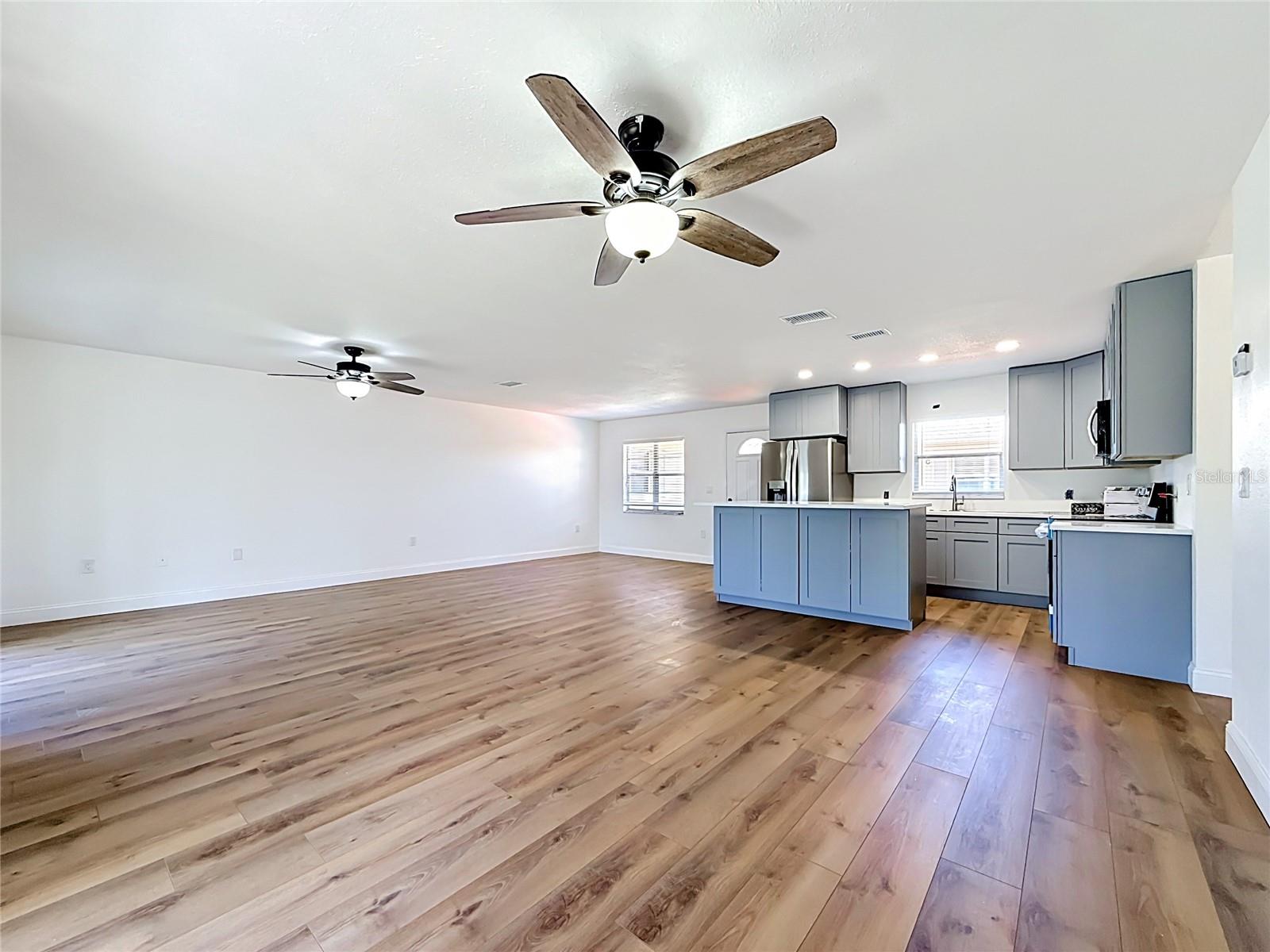 2188 Corinne Unit A, St Petersburg, FL 33712