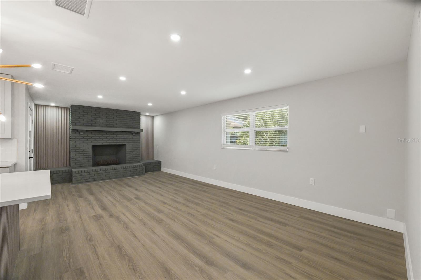 2952 Webley, Largo, FL 33771