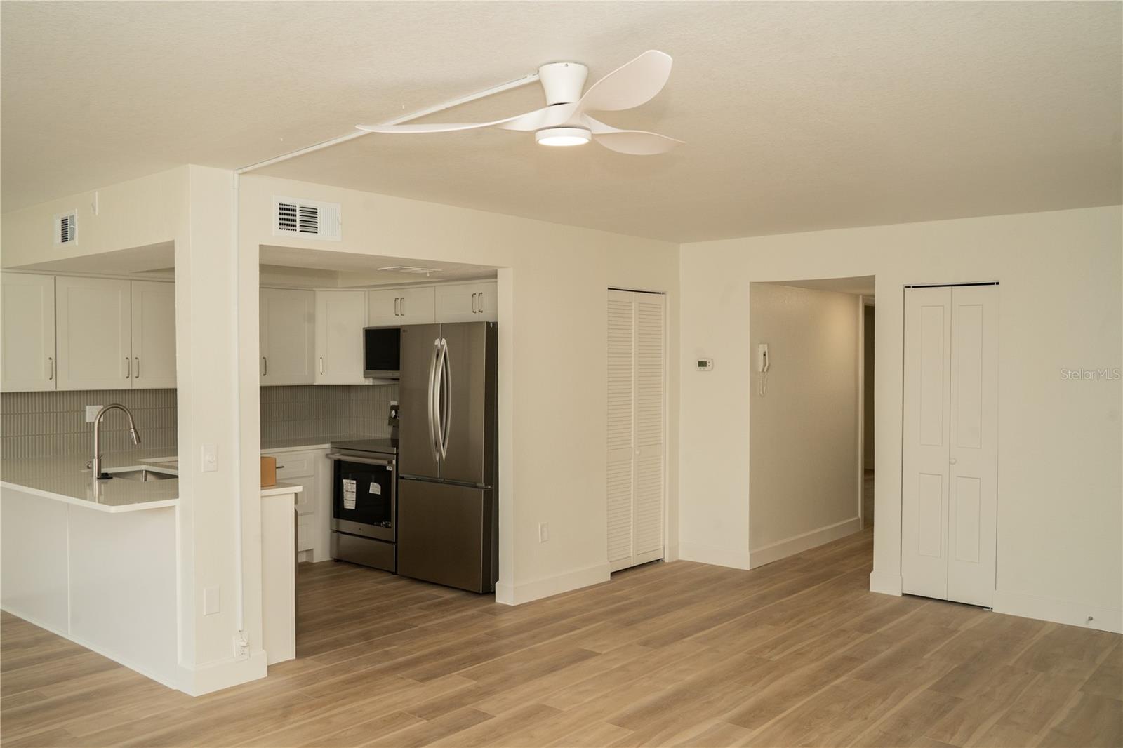 661 Poinsettia Unit 108, Clearwater Beach, FL 33767
