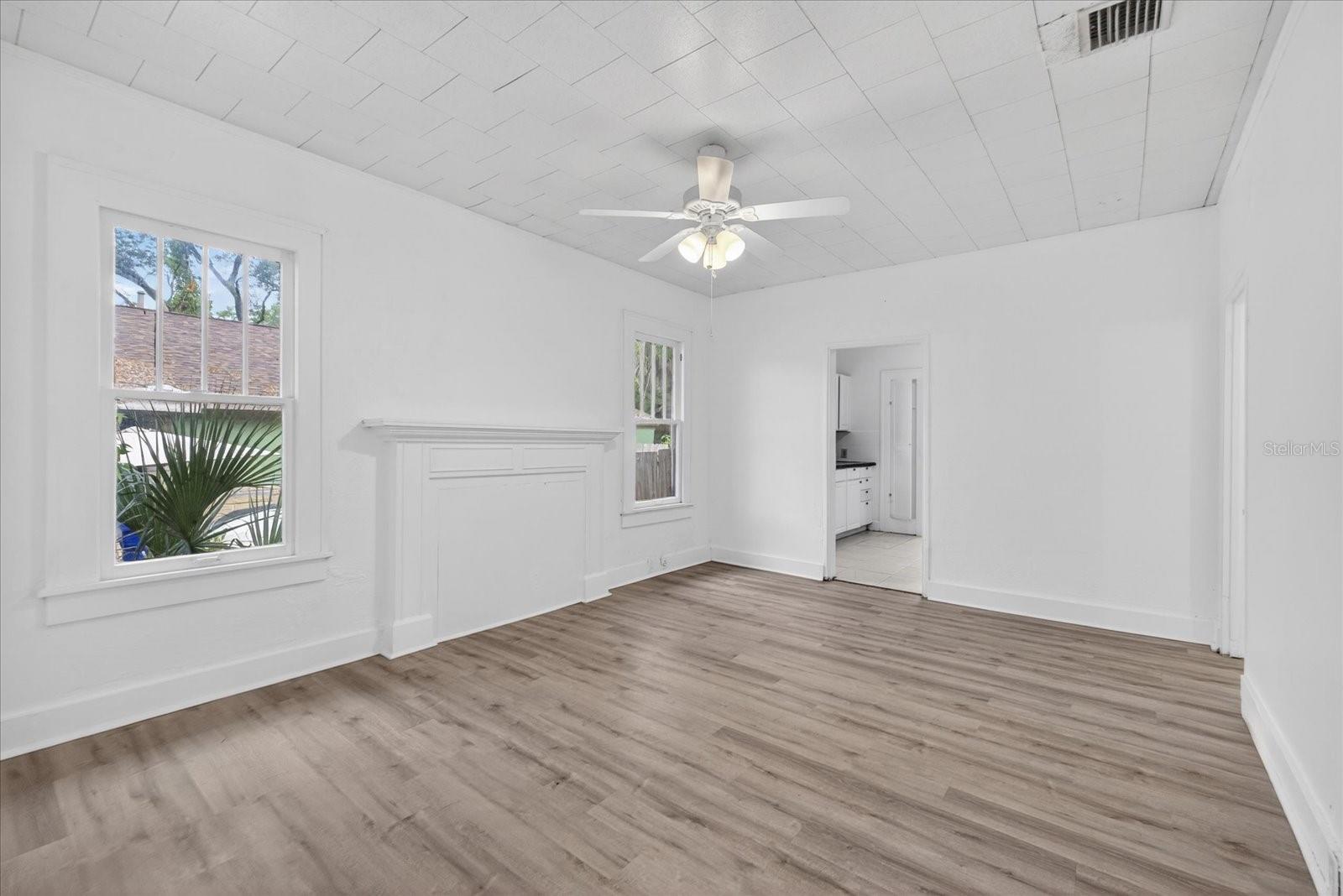 2211 22nd, St Petersburg, FL 33712