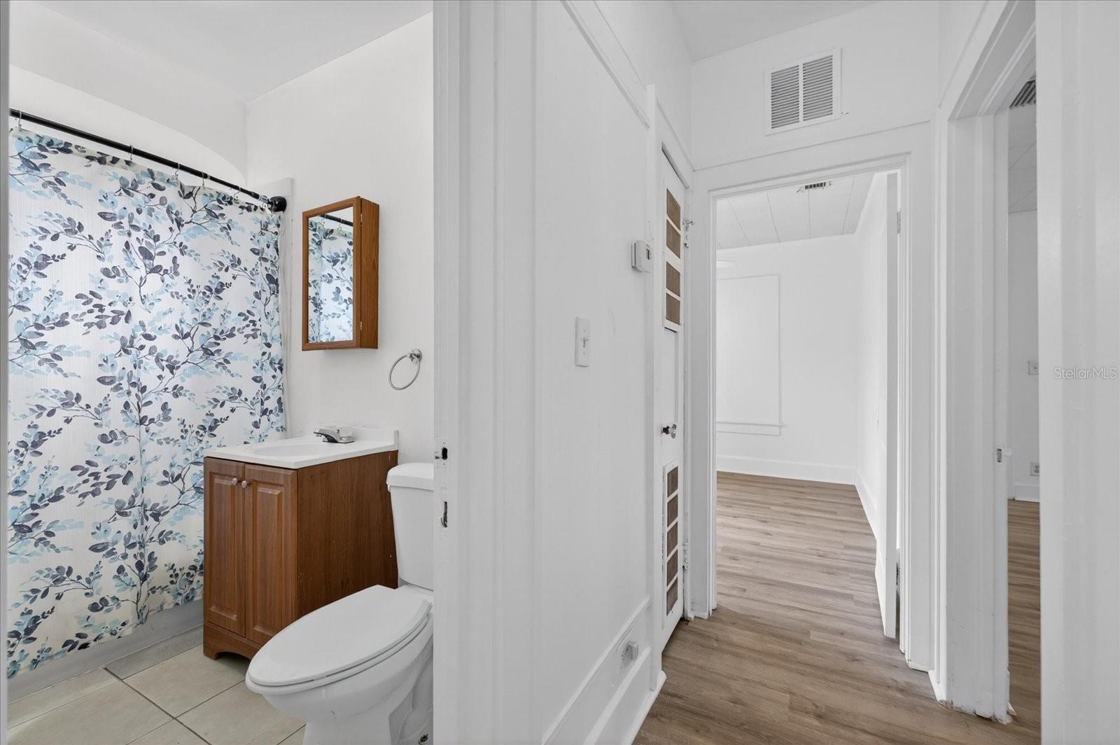 2211 22nd, St Petersburg, FL 33712