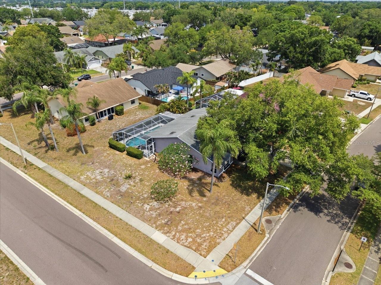 798 Countryshire, Palm Harbor, FL 34683