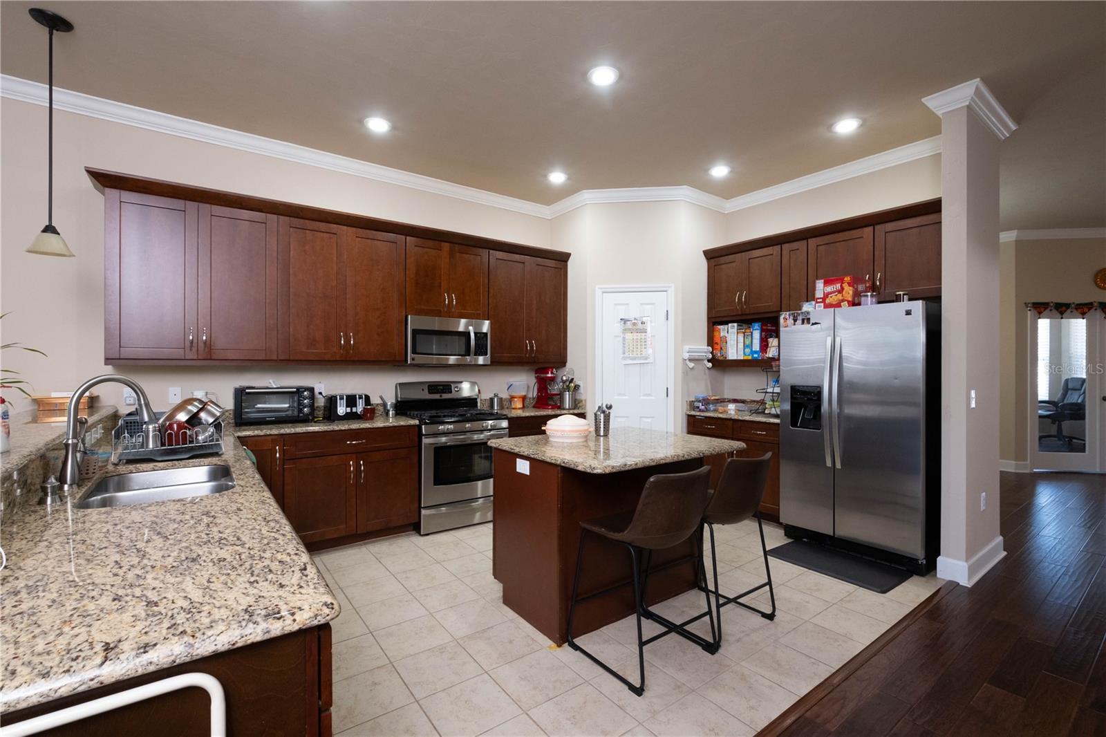 7775 80th, Gainesville, FL 32608