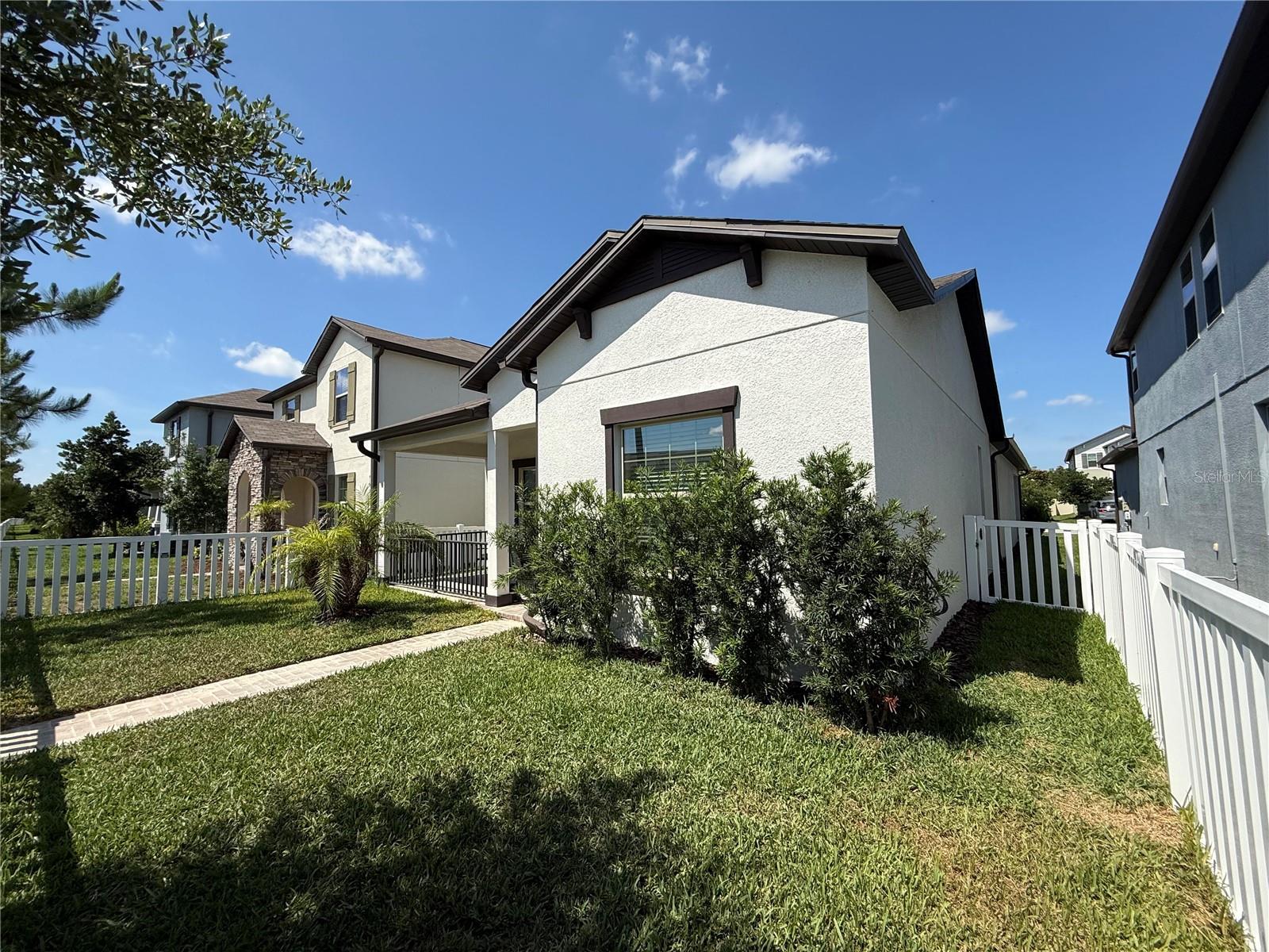 9601 Flourish, Land O Lakes, FL 34637