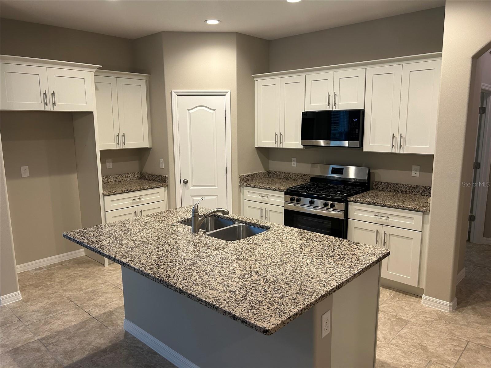 720 Victoria Trails, Deland, FL 32724