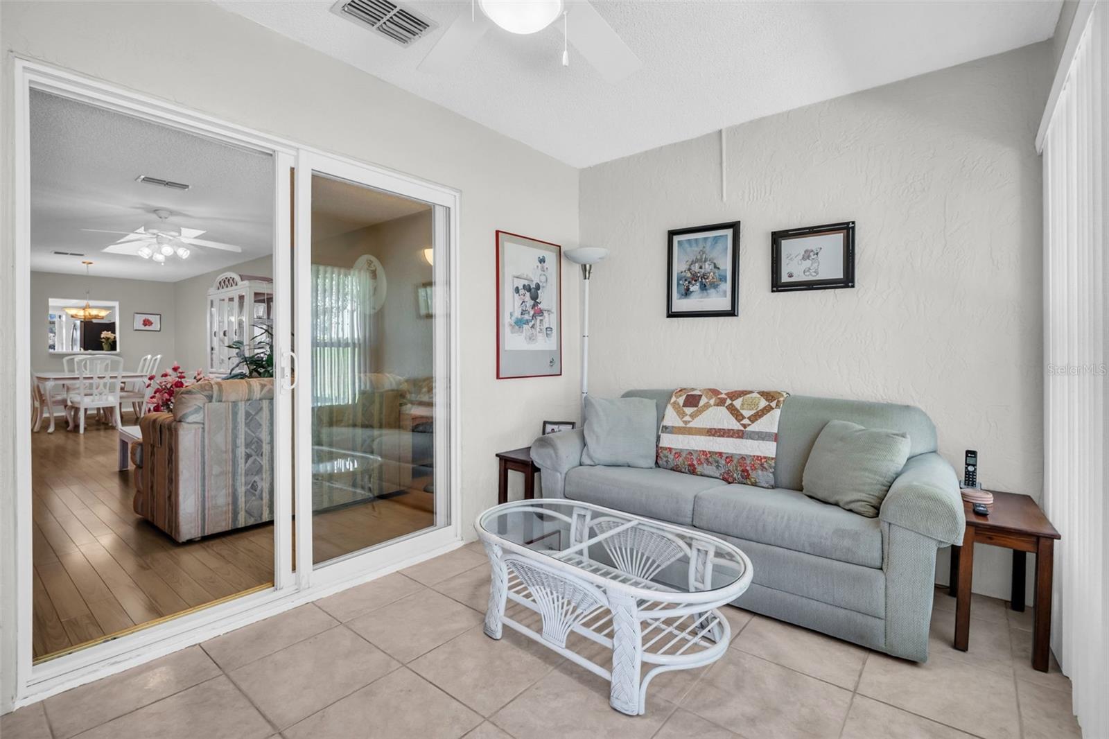 860 Maclaren Unit B, Palm Harbor, FL 34684