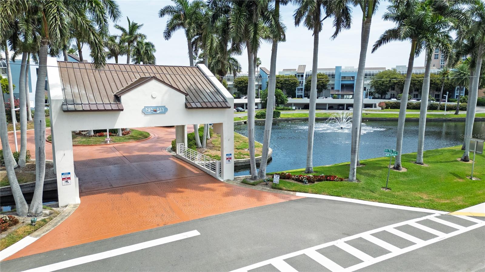 5155 Isla Key Unit 307, St Petersburg, FL 33715