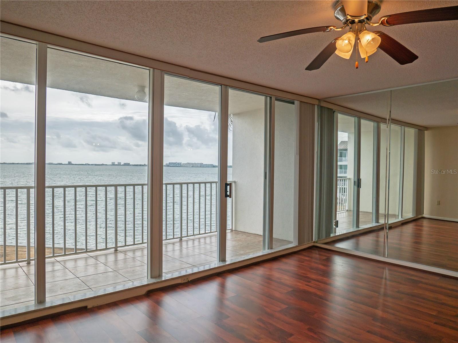 5155 Isla Key Unit 307, St Petersburg, FL 33715