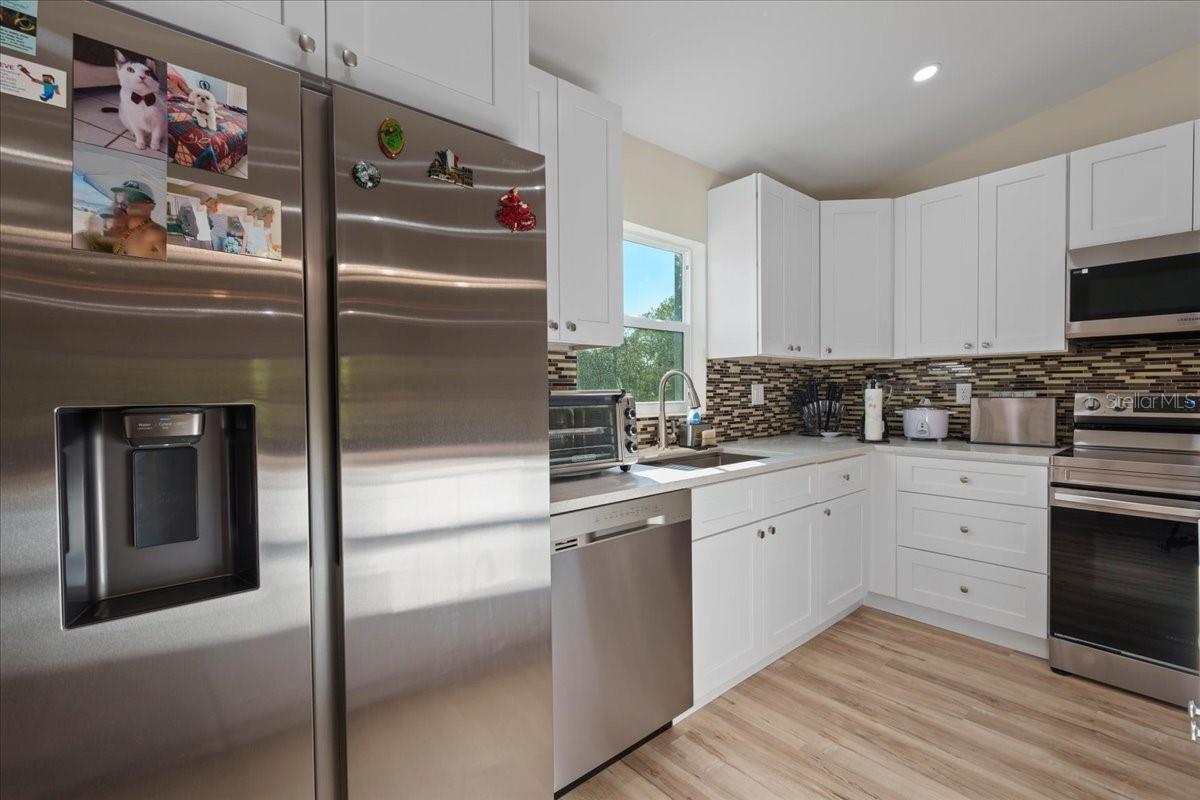 2405 Vancouver, North Port, FL 34286