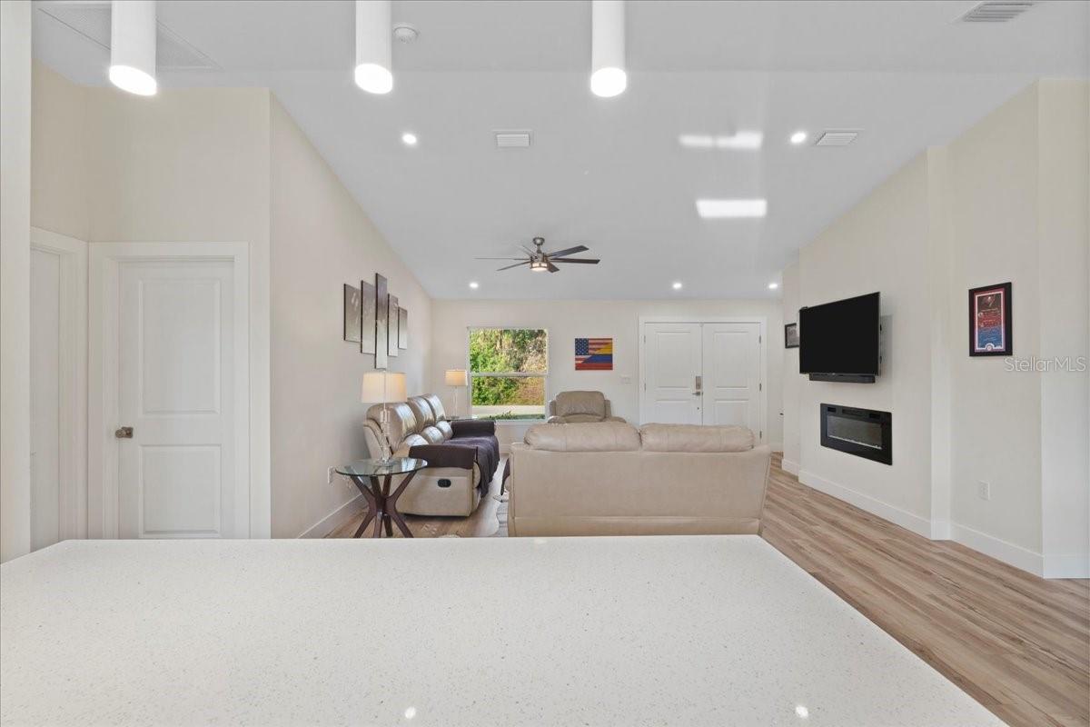 2405 Vancouver, North Port, FL 34286