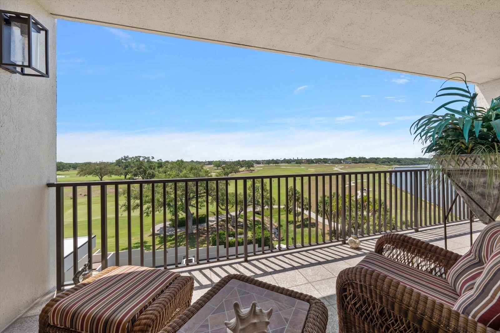 4 Belleview Unit 503, Belleair, FL 33756