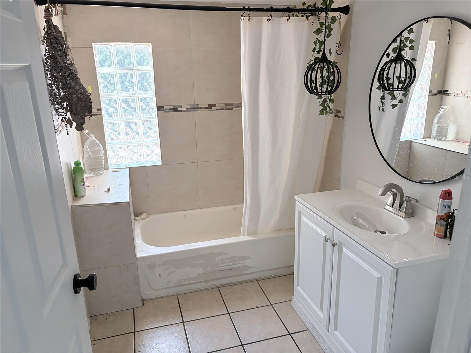 3818 Moog, Holiday, FL 34691