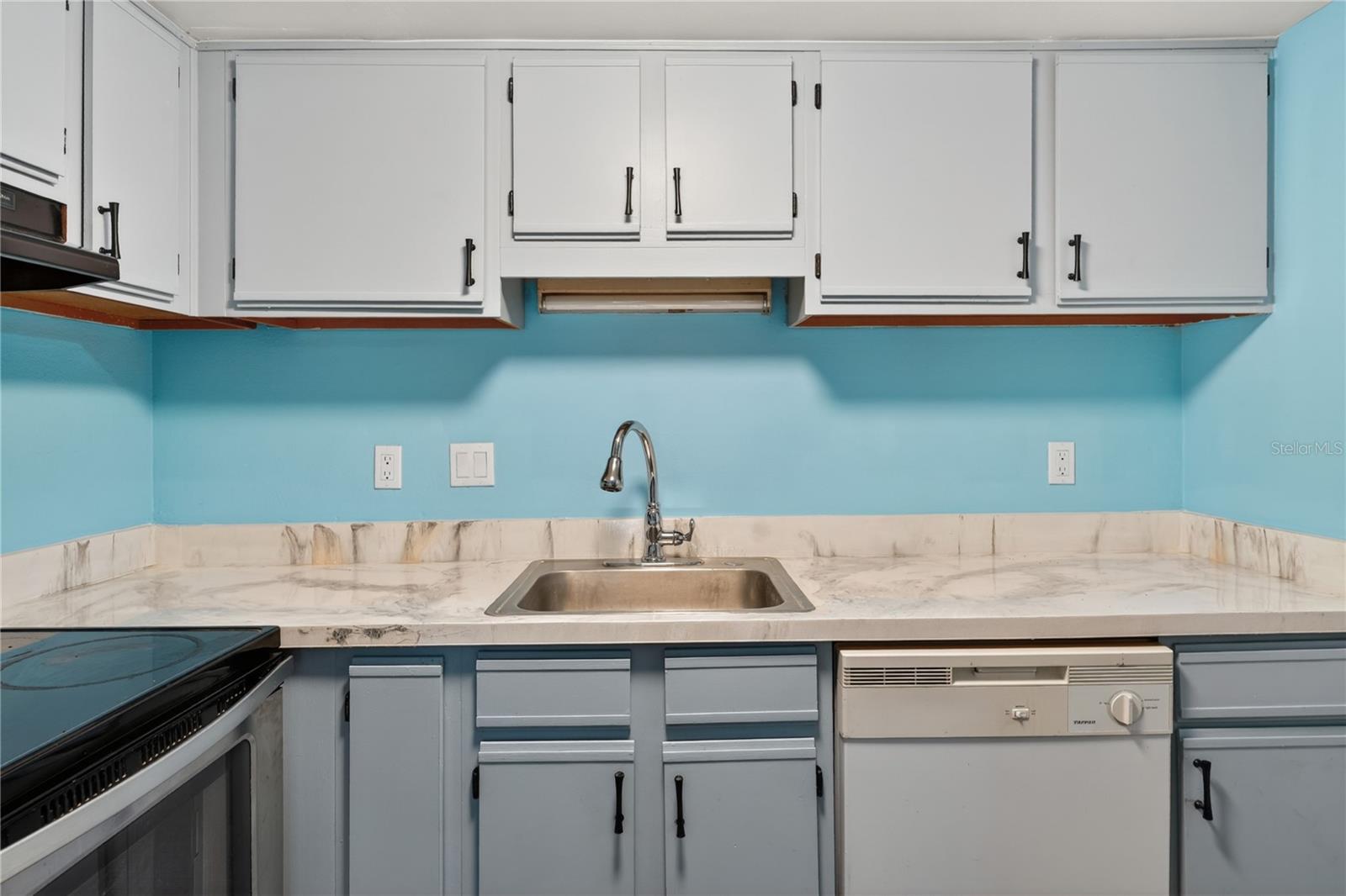 4205 S. Semoran Blvd Unit 11, Orlando, FL 32822